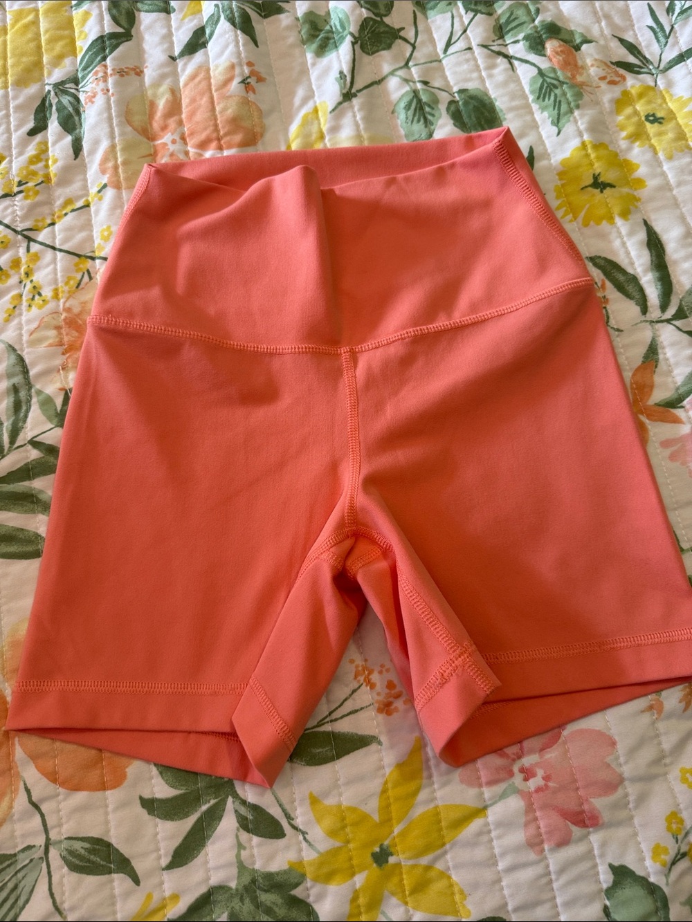 High-Waist Coral Bike Shorts - Women Yogalicious small